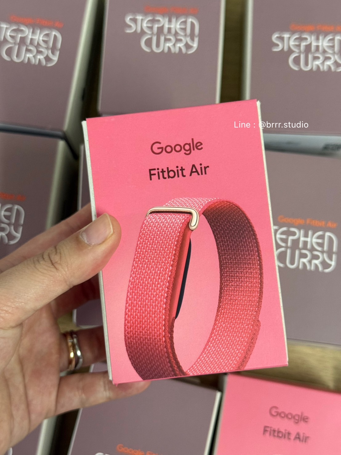 กล่อง Google Fitbit Air สี Berry